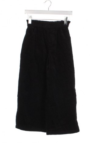 Dětské kalhoty  Mango, Velikost 11-12y/ 152-158 cm, Barva Černá, Cena  143,00 Kč
