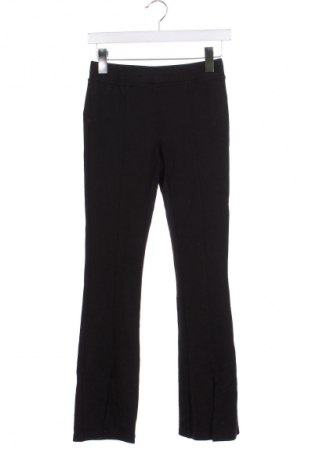 Детски панталон ONLY, Размер 13-14y/ 164-168 см, Цвят Черен, Цена 10,00 лв.