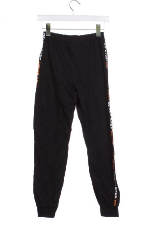 Pantaloni de trening, pentru copii LC Waikiki, Mărime 10-11y/ 146-152 cm, Culoare Negru, Preț 75,66 Lei