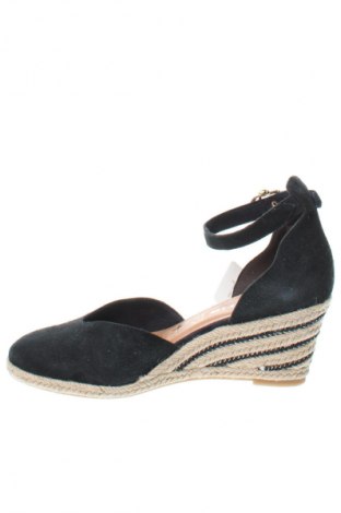 Espadrilky  Tamaris, Veľkosť 36, Farba Modrá, Cena  55,24 €