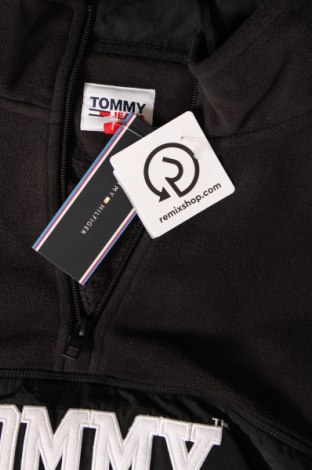 Мъжка блуза Tommy Jeans, Размер XL, Цвят Черен, Цена 75,49 лв.