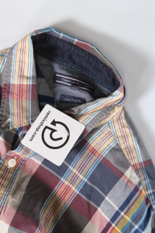 Мъжка риза Tommy Hilfiger, Размер S, Цвят Многоцветен, Цена 41,25 лв.