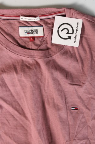 Herren T-Shirt Hilfiger Denim, Größe L, Farbe Aschrosa, Preis € 23,66