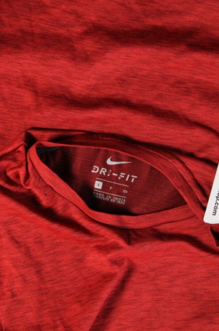 Pánské tričko  Nike, Velikost S, Barva Červená, Cena  387,00 Kč