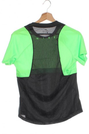Pánské tričko  Nike, Velikost S, Barva Vícebarevné, Cena  430,00 Kč