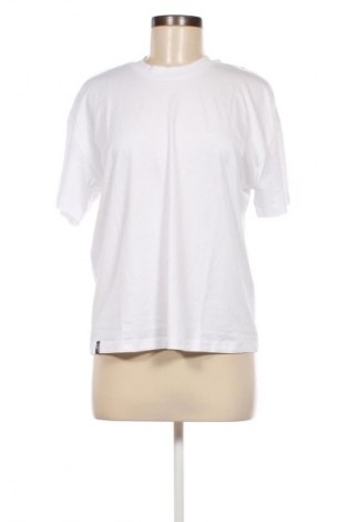 Γυναικείο t-shirt ONLY, Μέγεθος S, Χρώμα Λευκό, Τιμή 7,99 €