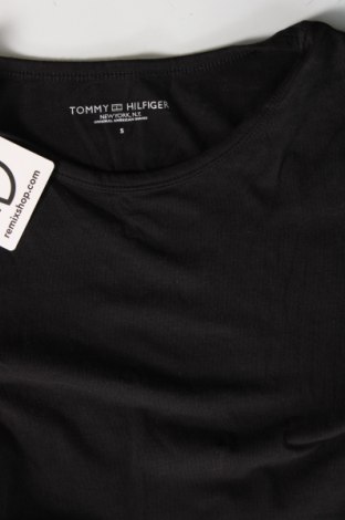 Pánské tričko  Tommy Hilfiger, Velikost S, Barva Černá, Cena  1 084,00 Kč