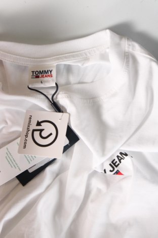 Férfi póló Tommy Jeans, Méret L, Szín Fehér, Ár 13 599 Ft