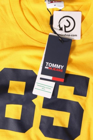 Ανδρικό t-shirt Tommy Jeans, Μέγεθος M, Χρώμα Κίτρινο, Τιμή 24,99 €