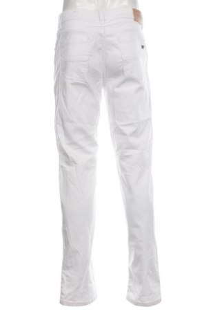 Herren Jeans Brax, Größe L, Farbe Weiß, Preis € 28,70