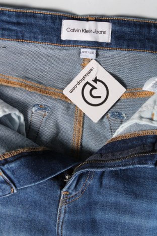 Pánske džínsy  Calvin Klein Jeans, Veľkosť M, Farba Modrá, Cena  57,83 €