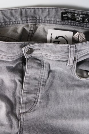 Męskie jeansy Jack & Jones, Rozmiar L, Kolor Szary, Cena 153,53 zł