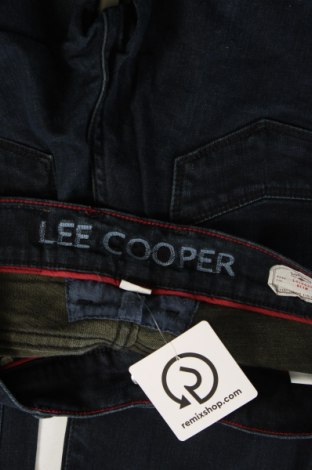 Мъжки дънки Lee Cooper, Размер S, Цвят Син, Цена 41,00 лв.