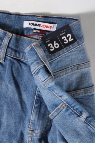 Мъжки дънки Tommy Jeans, Размер XL, Цвят Син, Цена 118,99 лв.