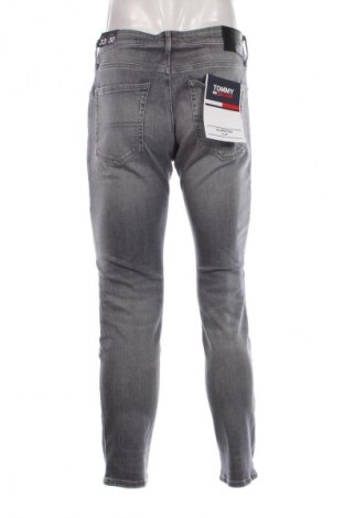 Męskie jeansy Tommy Jeans, Rozmiar L, Kolor Niebieski, Cena 378,99 zł