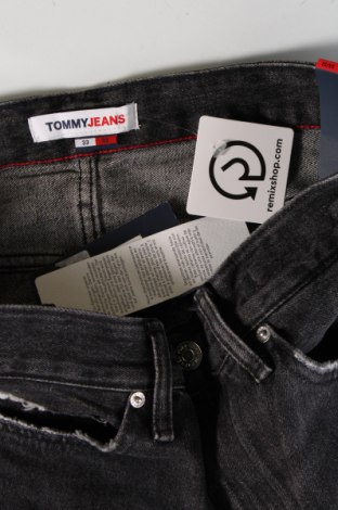 Męskie jeansy Tommy Jeans, Rozmiar M, Kolor Niebieski, Cena 378,99 zł