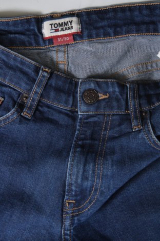 Męskie jeansy Tommy Jeans, Rozmiar M, Kolor Niebieski, Cena 239,89 zł