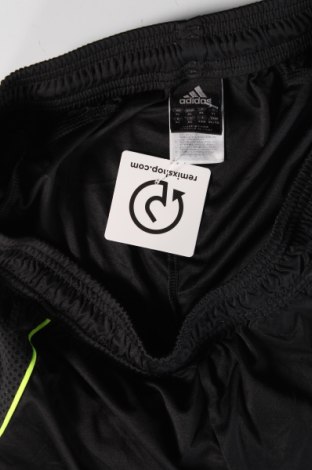 Ανδρικό κοντό παντελόνι Adidas, Μέγεθος XL, Χρώμα Μαύρο, Τιμή 18,93 €
