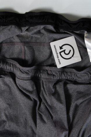 Мъжки къс панталон Casall, Размер XL, Цвят Сив, Цена 34,00 лв.