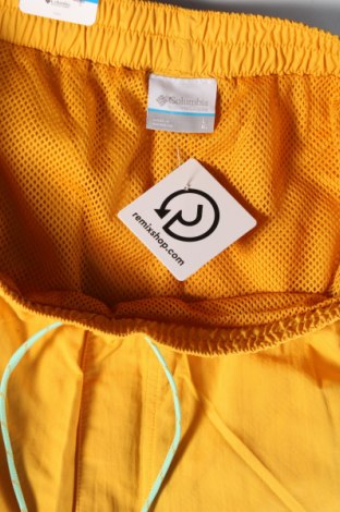 Ανδρικό κοντό παντελόνι Columbia, Μέγεθος L, Χρώμα Κίτρινο, Τιμή 23,81 €