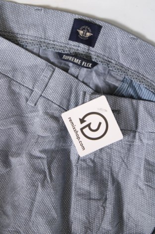 Pantaloni scurți de bărbați Dockers, Mărime XL, Culoare Albastru, Preț 74,18 Lei