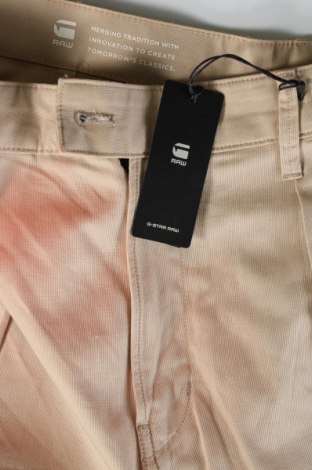 Pantaloni scurți de bărbați G-Star Raw, Mărime M, Culoare Bej, Preț 288,16 Lei