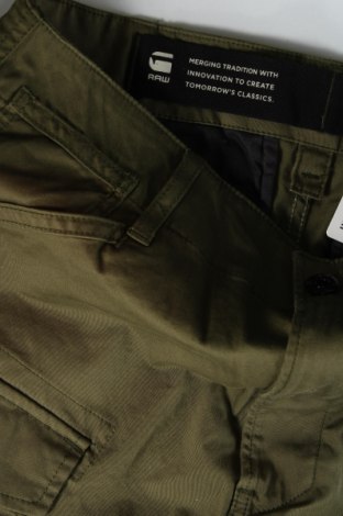 Ανδρικό κοντό παντελόνι G-Star Raw, Μέγεθος M, Χρώμα Πράσινο, Τιμή 45,16 €