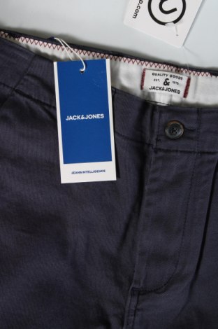 Ανδρικό κοντό παντελόνι Jack & Jones, Μέγεθος S, Χρώμα Μπλέ, Τιμή 16,91 €