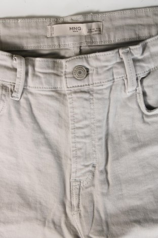 Мъжки къс панталон Mango, Размер M, Цвят Сив, Цена 31,00 лв.