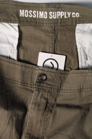 Pantaloni scurți de bărbați Mossimo, Mărime XL, Culoare Verde, Preț 82,24 Lei