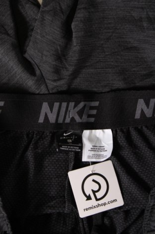 Férfi rövidnadrág Nike, Méret XL, Szín Szürke, Ár 8 626 Ft