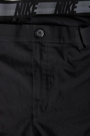 Pantaloni scurți de bărbați Nike, Mărime XXL, Culoare Negru, Preț 106,25 Lei
