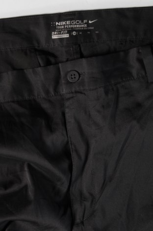 Pantaloni scurți de bărbați Nike Golf, Mărime XL, Culoare Negru, Preț 111,84 Lei