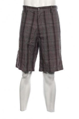 Мъжки къс панталон Oakley, Размер XL, Цвят Сив, Цена 41,00 лв.