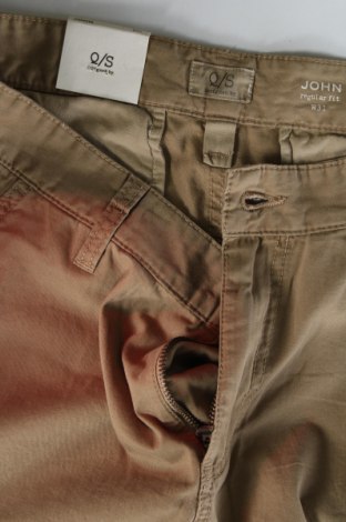 Ανδρικό κοντό παντελόνι Q/S by S.Oliver, Μέγεθος M, Χρώμα  Μπέζ, Τιμή 15,98 €