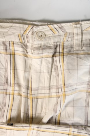 Мъжки къс панталон Quiksilver, Размер L, Цвят Многоцветен, Цена 27,00 лв.