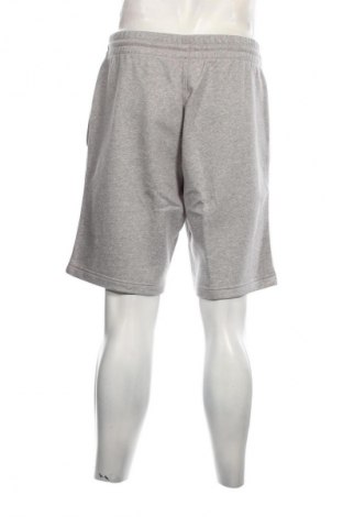 Pantaloni scurți de bărbați Reebok, Mărime L, Culoare Gri, Preț 151,97 Lei