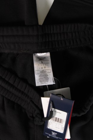 Мъжки къс панталон Reebok, Размер L, Цвят Черен, Цена 42,35 лв.