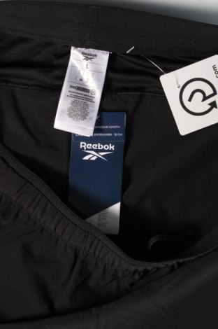 Мъжки къс панталон Reebok, Размер L, Цвят Черен, Цена 46,20 лв.