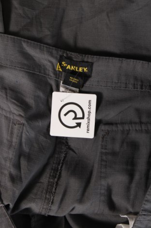Мъжки къс панталон Stanley, Размер XL, Цвят Сив, Цена 24,00 лв.