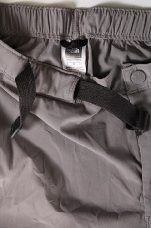 Мъжки къс панталон The North Face, Размер L, Цвят Сив, Цена 48,00 лв.