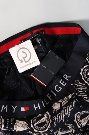 Férfi rövidnadrág Tommy Hilfiger, Méret M, Szín Sokszínű, Ár 41 860 Ft