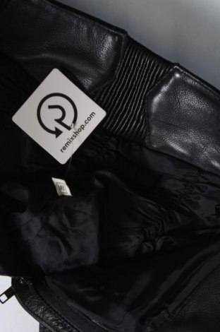 Pánske kožené nohavice , Veľkosť M, Farba Čierna, Cena  24,27 €