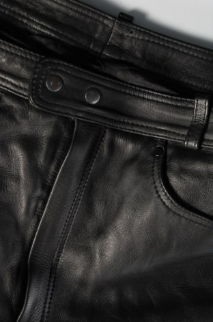 Męskie spodnie skórzane, Rozmiar XL, Kolor Czarny, Cena 188,23 zł