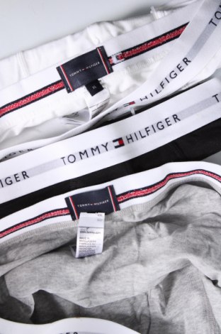 Ανδρικό σύνολο Tommy Hilfiger, Μέγεθος XL, Χρώμα Πολύχρωμο, Τιμή 40,99 €