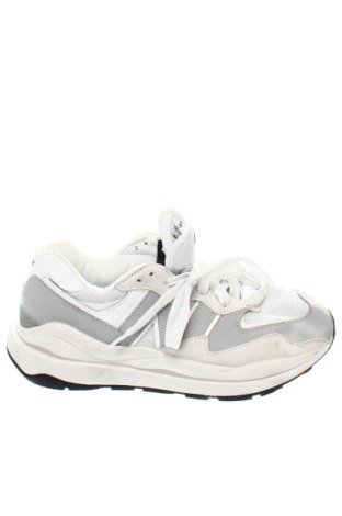 Pánske topánky New Balance, Veľkosť 42, Farba Viacfarebná, Cena  50,46 €