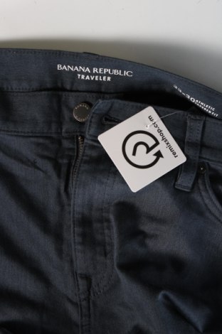 Pánske nohavice  Banana Republic, Veľkosť L, Farba Modrá, Cena  21,09 €