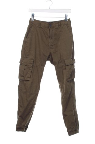 Ανδρικό παντελόνι Bershka, Μέγεθος S, Χρώμα Πράσινο, Τιμή 17,94 €