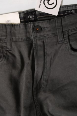 Pantaloni de bărbați C&A, Mărime M, Culoare Verde, Preț 60,53 Lei