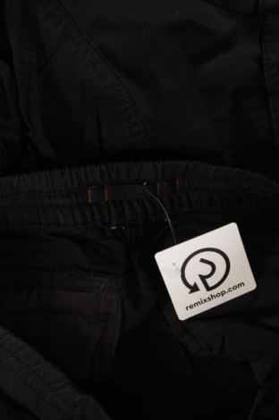 Pantaloni de bărbați C&A, Mărime M, Culoare Negru, Preț 95,39 Lei